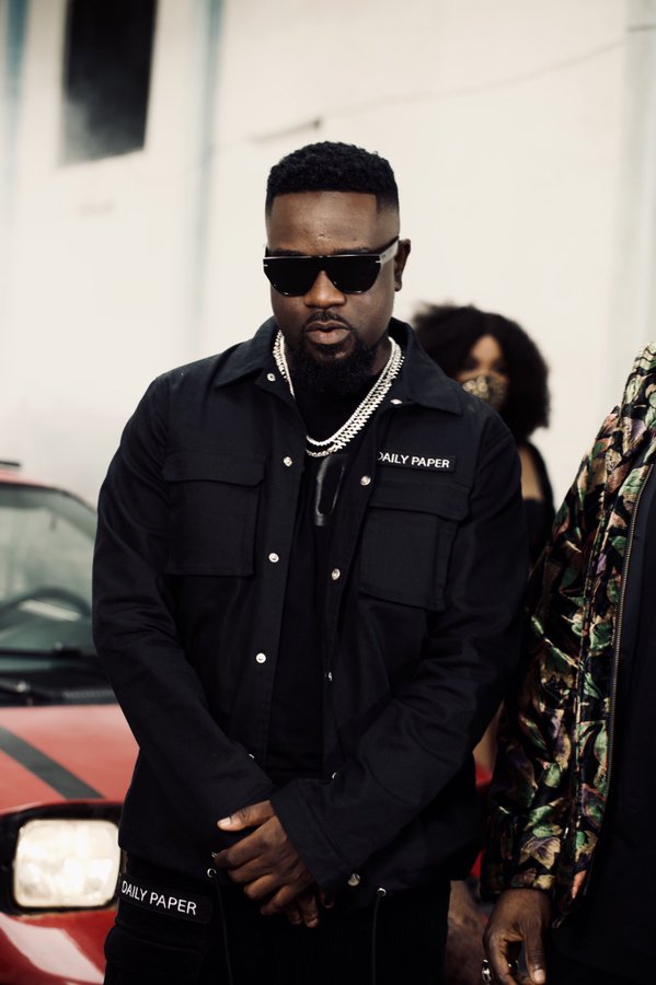 Sarkodie Ft Prince Bright – Gimme Way