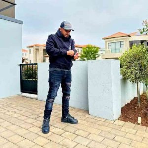 Kabza De Small – Nkosi Sikelela UMotha Ft. Nobuhle