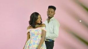 Johnny Drille – Halleluya ft. Simi