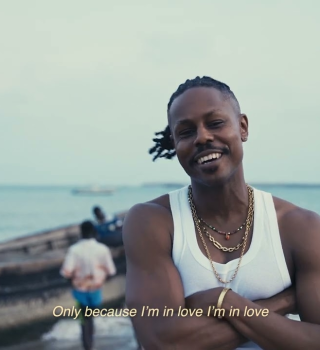 LadiPoe - I No Be God