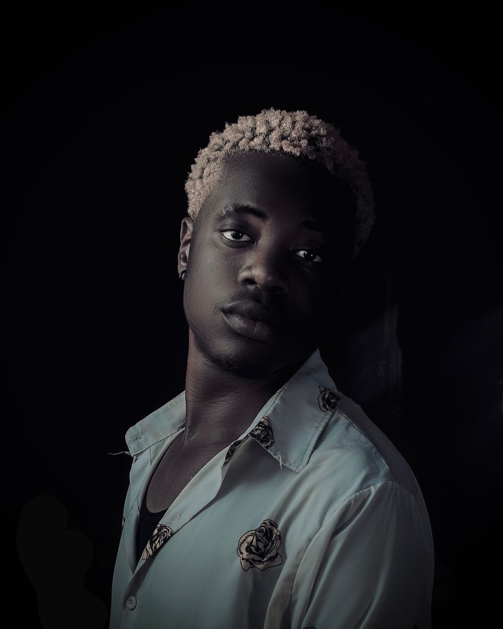 Boy Bhillz's biography and musical career