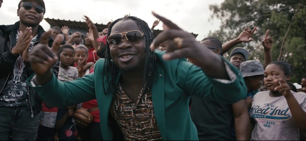 Makhadzi Entertainment – I Am A Superstar ft Master KG & Eemoh