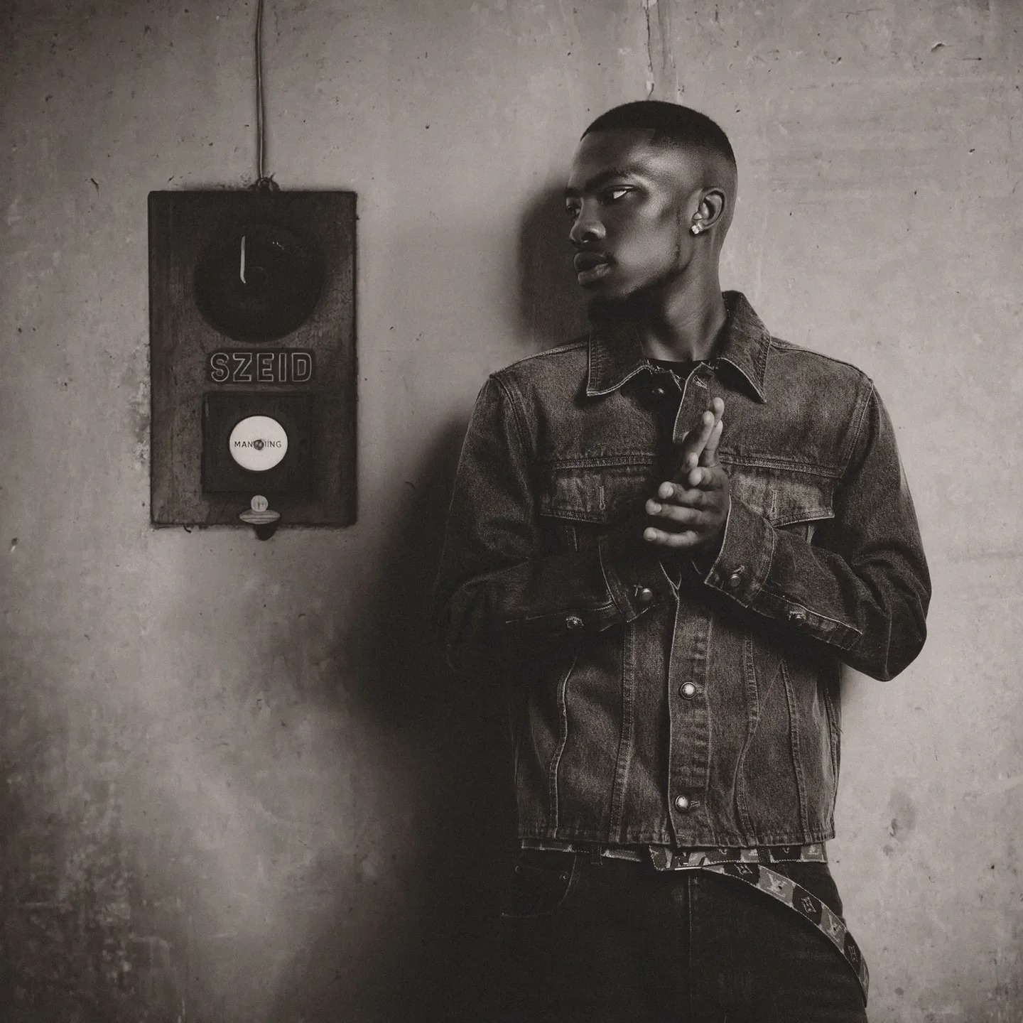 Royal MusiQ – Stimamollo Ft. Mellow & Sleazy, Focalistic & SiaTheBee